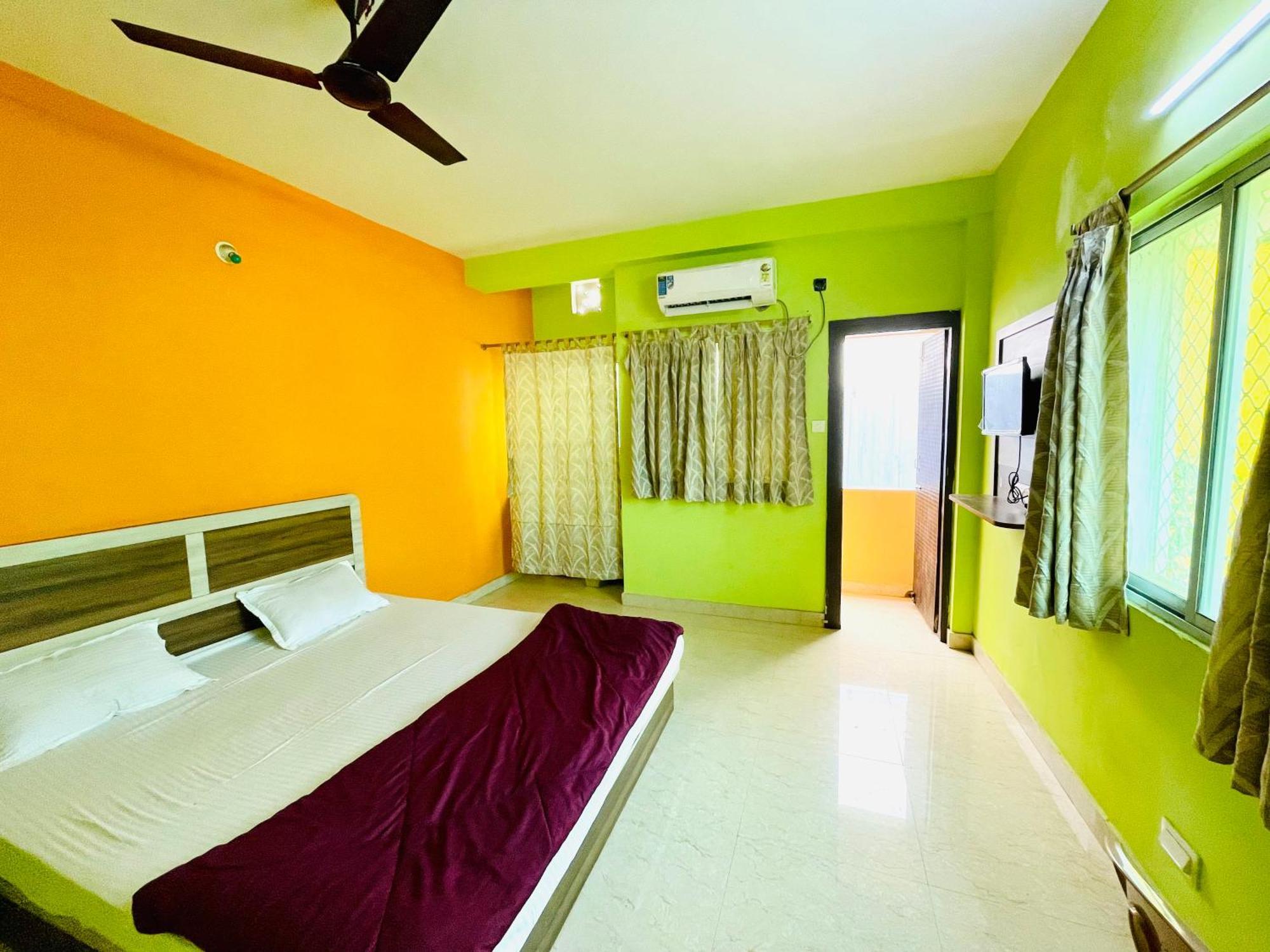 Hotel Falcon House ! Puri - Shriyash Group Exterior foto